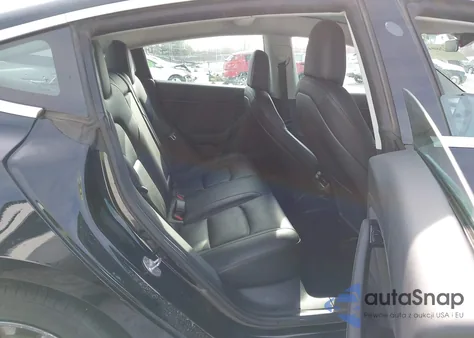 2019 Tesla Model 3 Long Range/Performance z USA, uszkodzony, nr VIN 5YJ3E1EB0KF196993